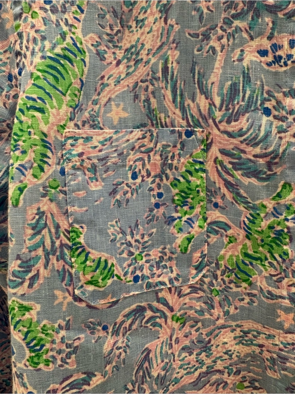 Lilly Pulitzer Sea View, Blue Floral Shirt with Pink & Green Accents Size XS - Picture 10 of 10